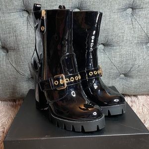 Fashion Nova Feugo Booties